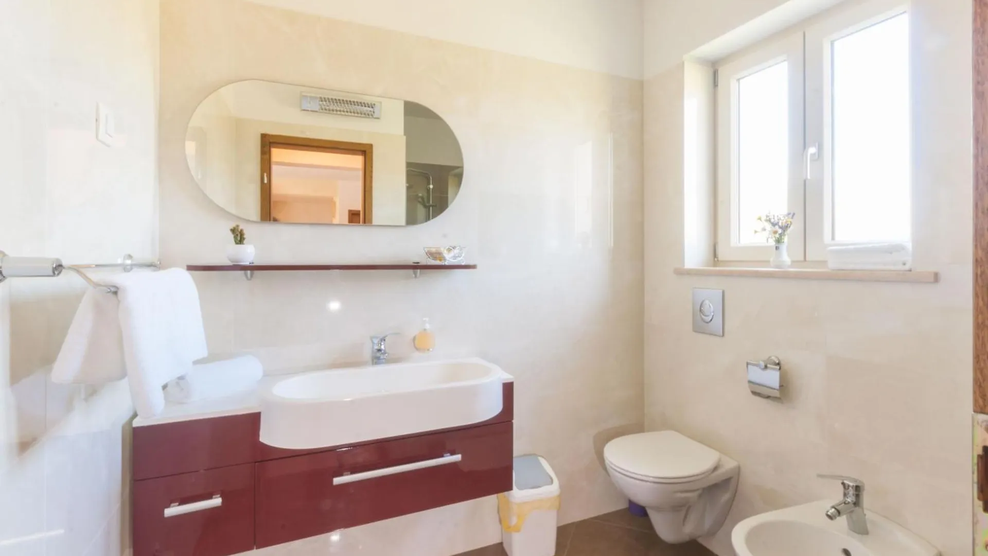Hébergement de vacances Villa Macarinka, A Luxurious, Private Villa Minutes From The Beach Ubasico